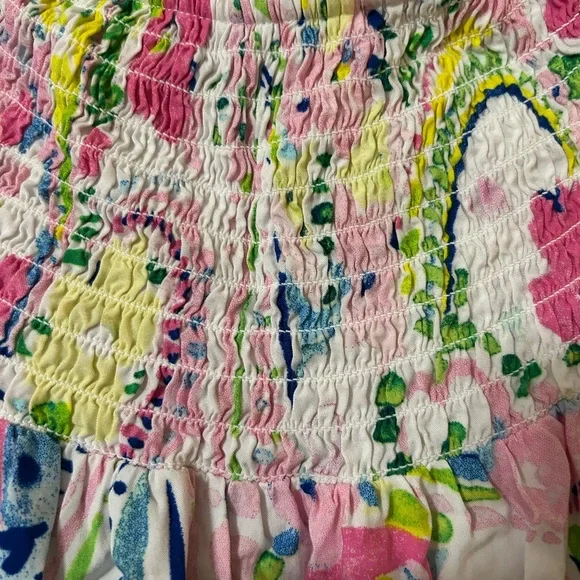 Crown & Ivy Vibrant Floral Top - Picture 4 of 7